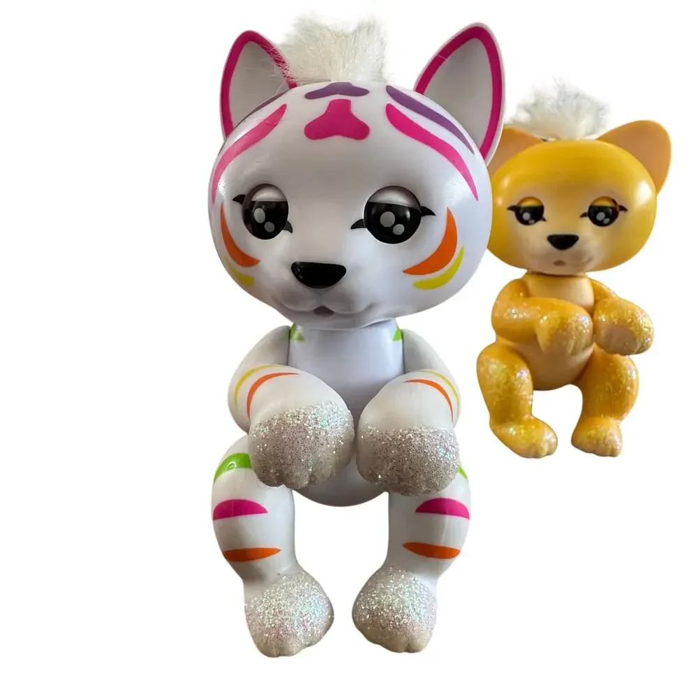Two Fingerlings Interactive Animals Baby Tiger Baby Lion - Picture 4 of 5